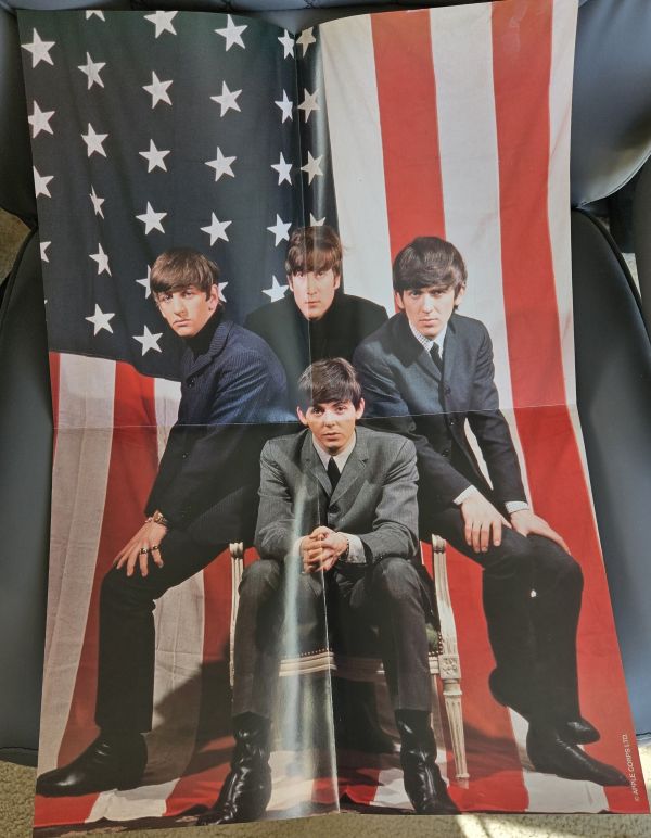 The_Beatles-1962-1966_Red_Album