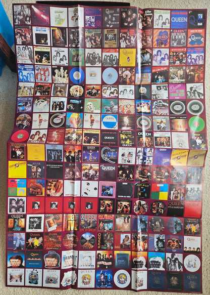 Queen-BoxOfTricks4